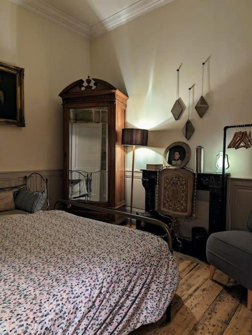 L'Appartement Du Voisin D'Hugo Besançon Exterior foto